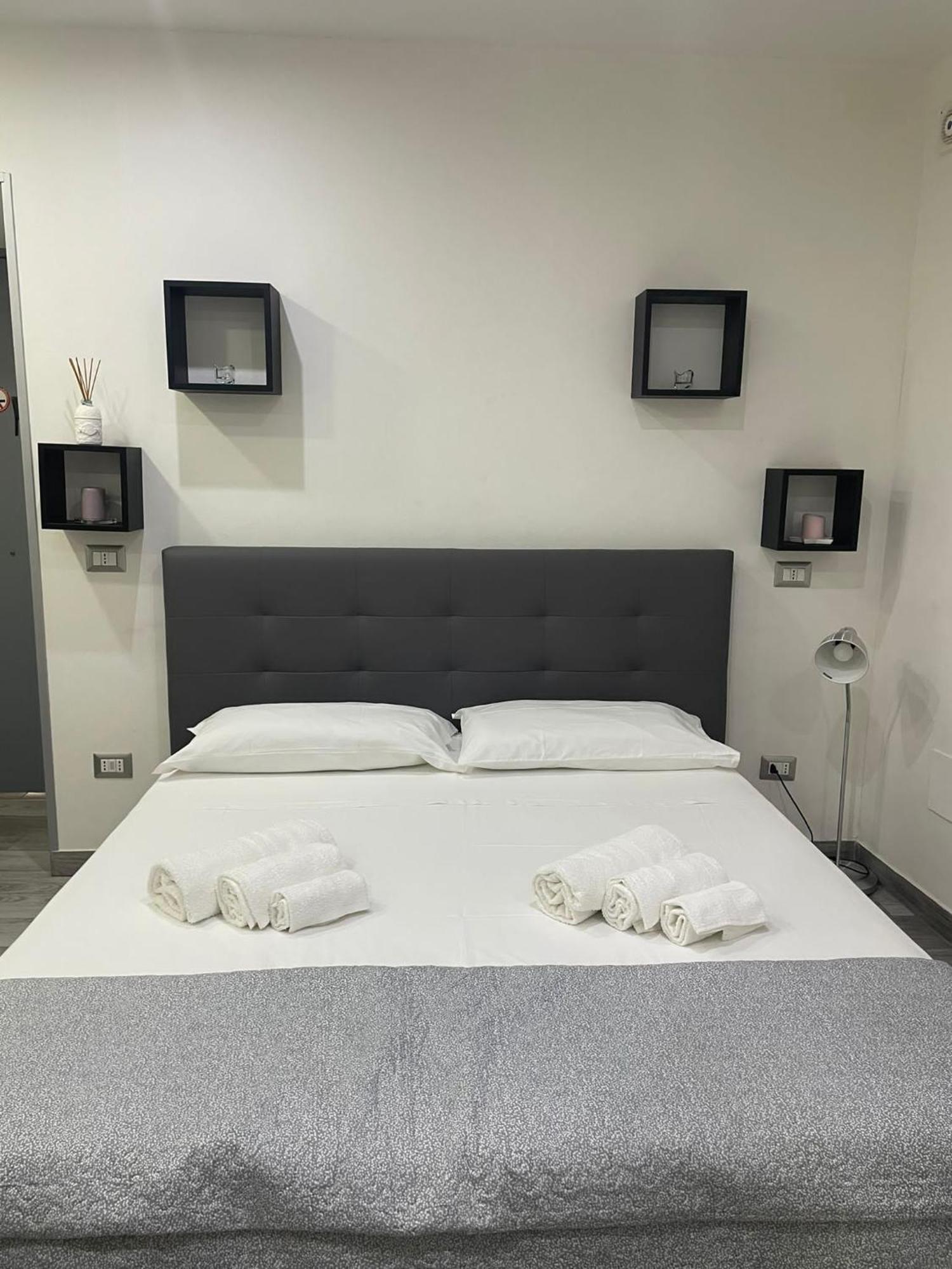 Villa House Toto Napoli Esterno foto